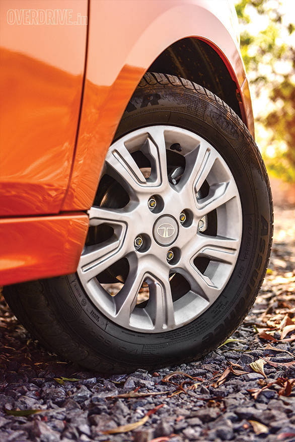 Discovering hang-outs in Pune with the Tata Tiago Tata Tiago Advertorial (15)