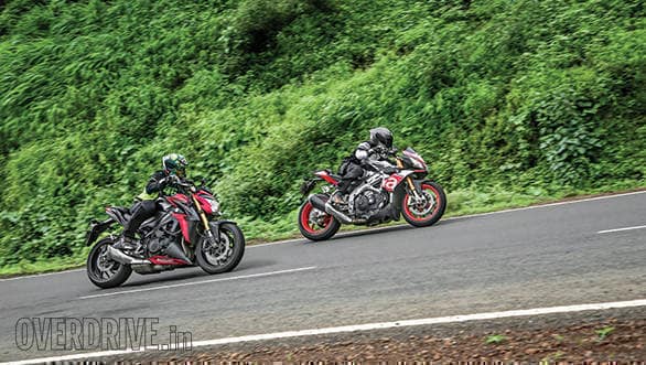 aprilia tuono vs suzuki gsx-s1000 vs triumph speed triple (8)