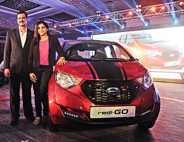 Datsun redi-Go Sport launched in India at Rs 3.49 lakh Arun Malhotra, MD Nissan Motor India PVT. LTD and Sakshi Malik Olympic medal winner at the Launch of limited edition Datsun redi-GO SPORT