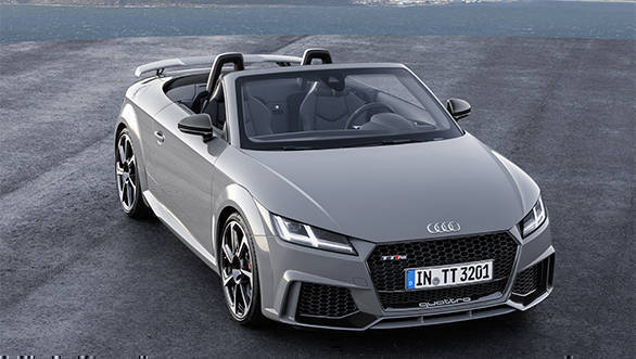 Static photo,  Colour: Nardo Grey