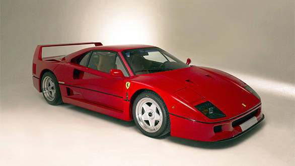 Historic supercars: Ferrari F40 HH-Ferrari-F40-Front-3-4 (2)