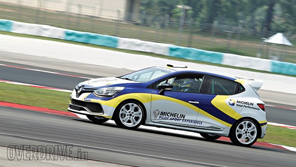 2016 Michelin Pilot Sport Experience Michelin Drive Experience (12)