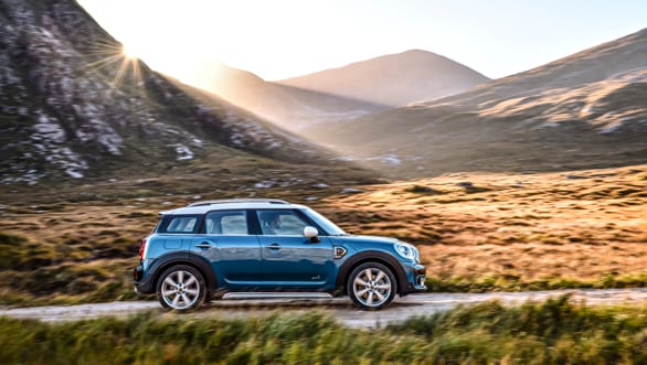 2017 Mini Countryman Gallery Images (5)