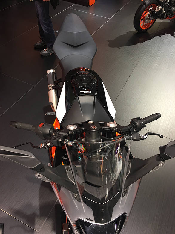 Image gallery: 2017 KTM RC 390 and RC 200 KTM RC 390 (1)