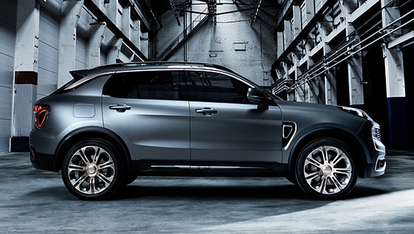 Geely unveils new Lynk & Co 01 compact SUV Lynk & Co 01 (5)