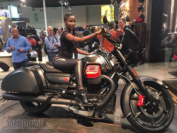 As with all Moto Guzzis, the MGX-12 too uses that transverse V-twin as the design element around which the whole motorcycle is built