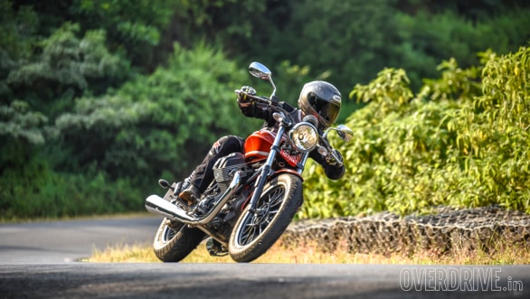 MotoGuzzi Bobber & Roamer (130)