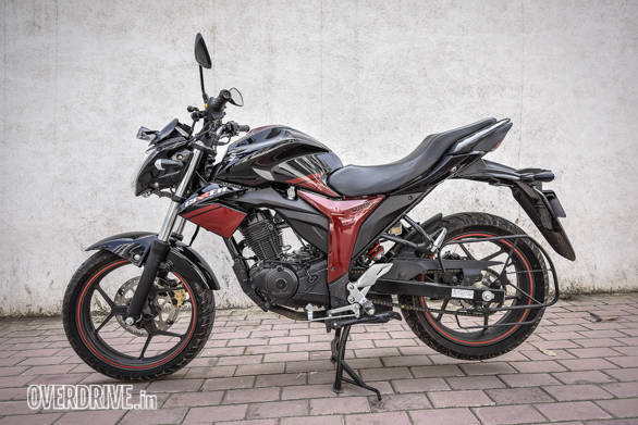 Suzuki Gixxer 150 vs Aprilia SR 150 (62)