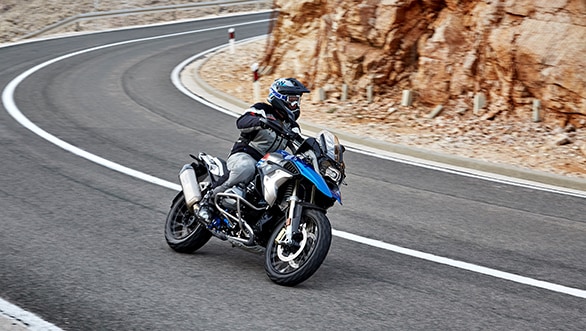 EICMA 2016: Updated BMW R 1200 GS showcased BMW R 1200 GS (1)