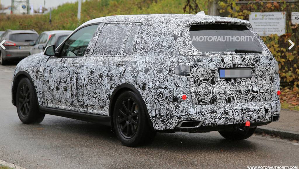 BMW X7 Spied