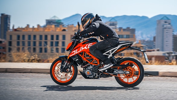KTM 390 DUKE MY 2017 (9)