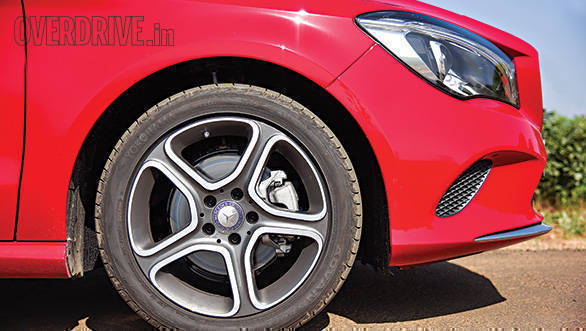 Mercedes Benz CLA (5)