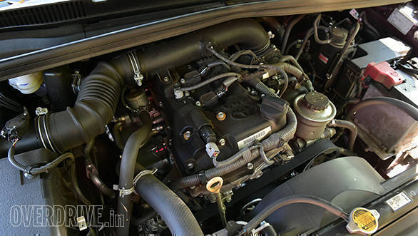 The engine itself is compact and there is enough for mechanics to work around should the need arise