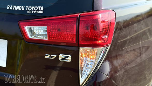 Toyota Innova Crysta Petrol (8)