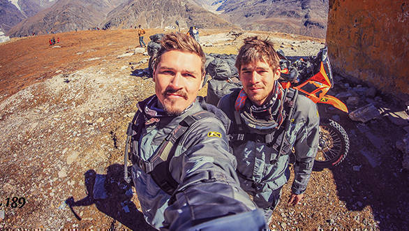 KnastBros-Travel---Kevin-and-Berni