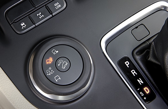 Off-roading with the new Ford Endeavour in Philippines Ford Off-roading Adventure (2)