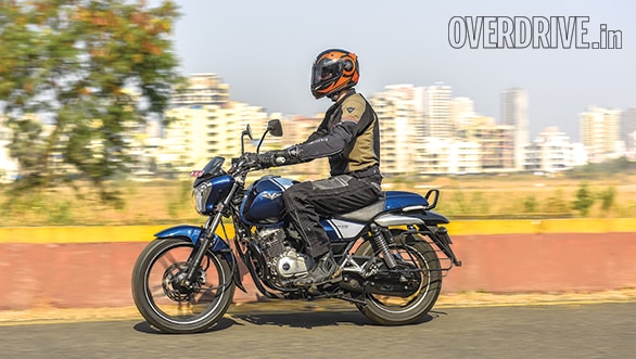Hero Achiever 150 vs Bajaj V15 vs Honda CB Unicorn (4)