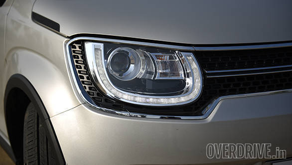 That said, the LED headlamps with the DRLs take that look one step further