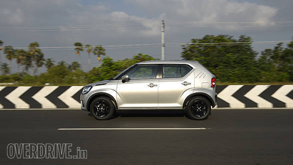 Maruti Suzuki Ignis (4)