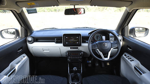 Maruti Suzuki Ignis (8)