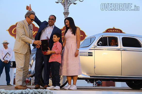 37-Americain Aerodynamique Class winner- 1936 Chrysler Imperial Aeroflow owned by Amal Tanna