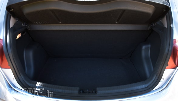 Hyundai Grand i10 (2)