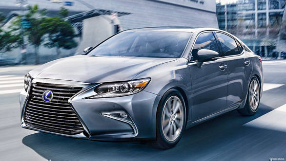 Lexus ES 300h (3)