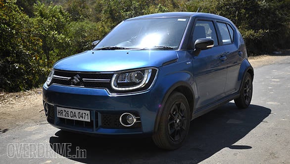 Maruti Suzuki Ignis vs Hyudai Grand i10 (3)