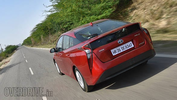 2017 Toyota Prius (1)