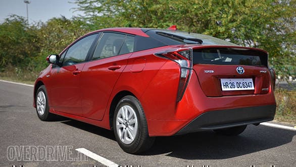 2017 Toyota Prius (4)