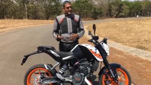 2017 KTM 200 Duke quick walkaround