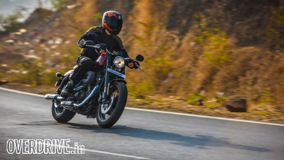 Harley Davidson Roadster (10)