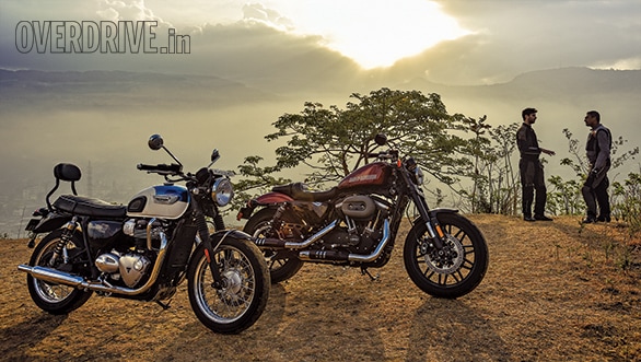 Harley-Davidson Roadster vs Triumph Bonneville T100 (3)