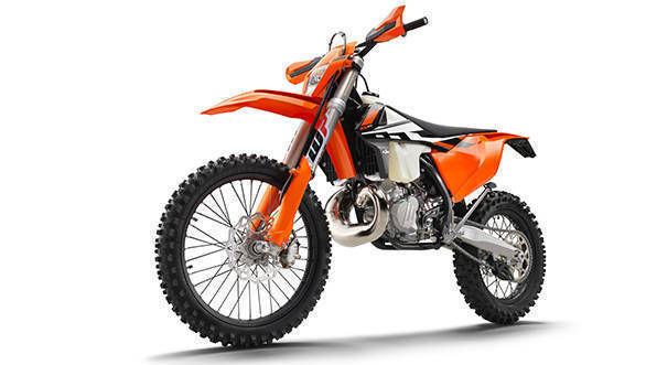 KTM to launch fuel-injected two-stroke engines on May 15, 2017 KTM-300-EXC-enduro-fuel-injected-MY-2018