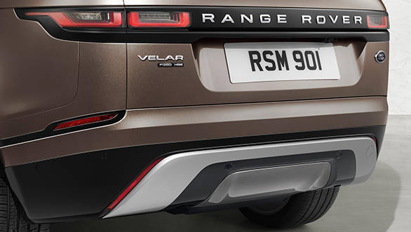 The lower variants of the Range Rover Velar don't get the dual exhaust pipes