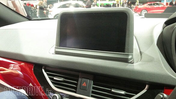 India-spec 2017 Tata Nexon: Spied and production-ready images Tata Nexon (6)