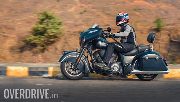 2017 Indian Chieftain Dark Horse Action