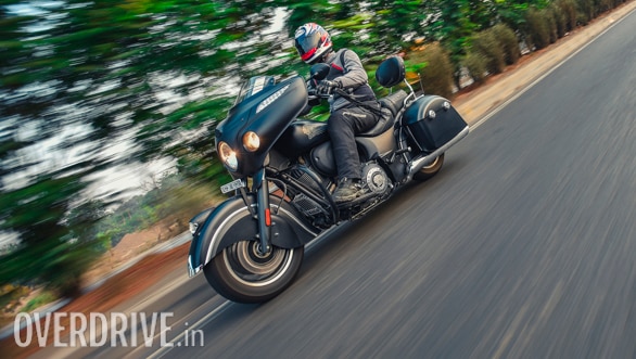 2017 Indian Chieftain Dark Horse Action