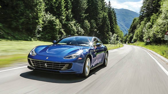 Ferrari GTC4Lusso (6)
