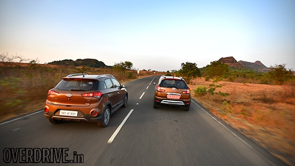 Honda WR-V vs Maruti Suzuki Vitara Brezza vs Hyundai i20 Active (16)
