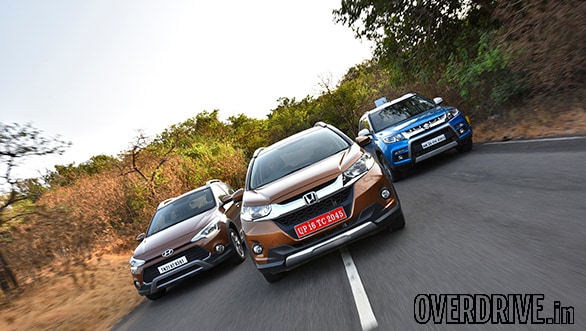 Honda WR-V vs Maruti Suzuki Vitara Brezza vs Hyundai i20 Active (7)