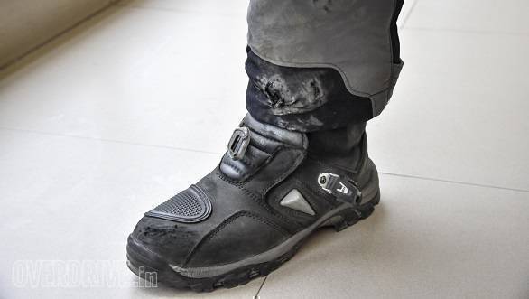 Product Review Forma Boots Title (2)