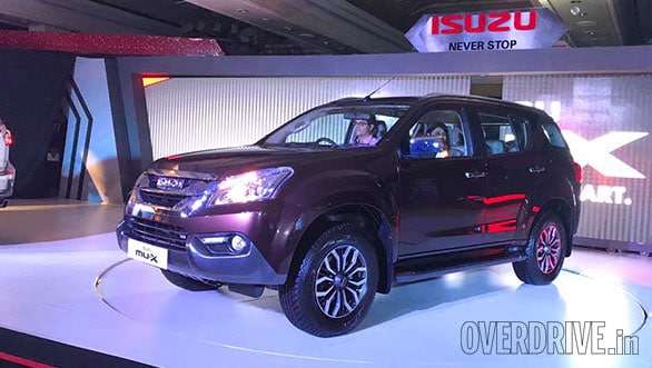 Isuzu MU-X (2)