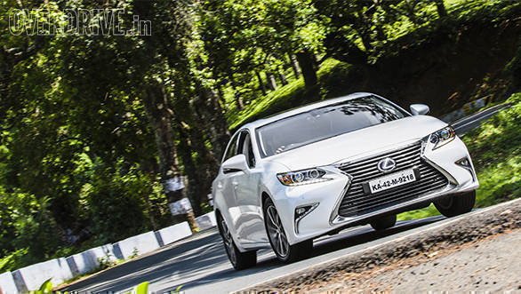 Lexus ES 300h (5)
