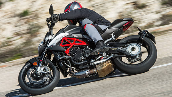 MV Agusta Brutale 800 bookings open MV Agusta Brutale 800 (17)