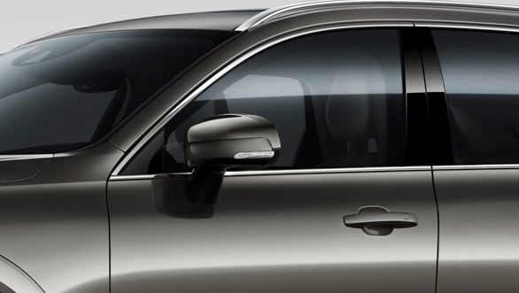 The new Volvo XC60 exterior