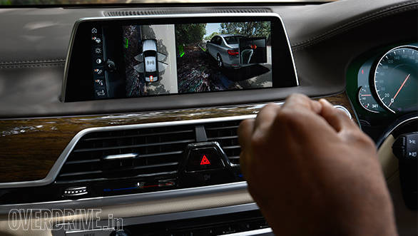 2017 BMW 740Li (10)