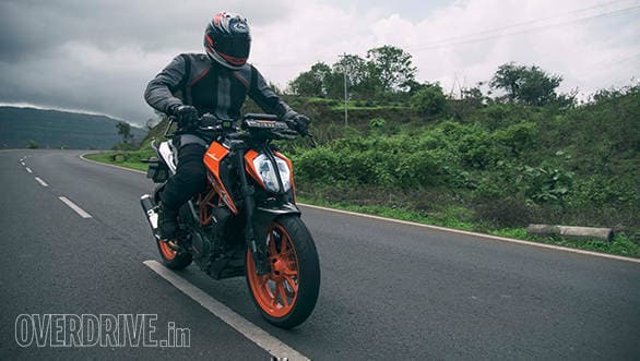 KTM 390 Duke 2017 (11)