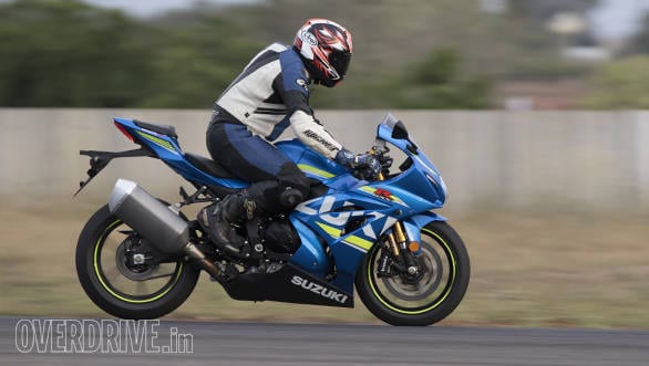 2017 Suzuki GSX-R1000R braking