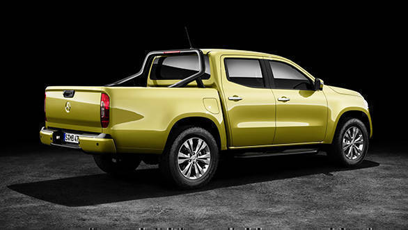 Production-ready Mercedes-Benz X-Class pick-up unveiled in Germany Mercedes-Benz X-Class-1